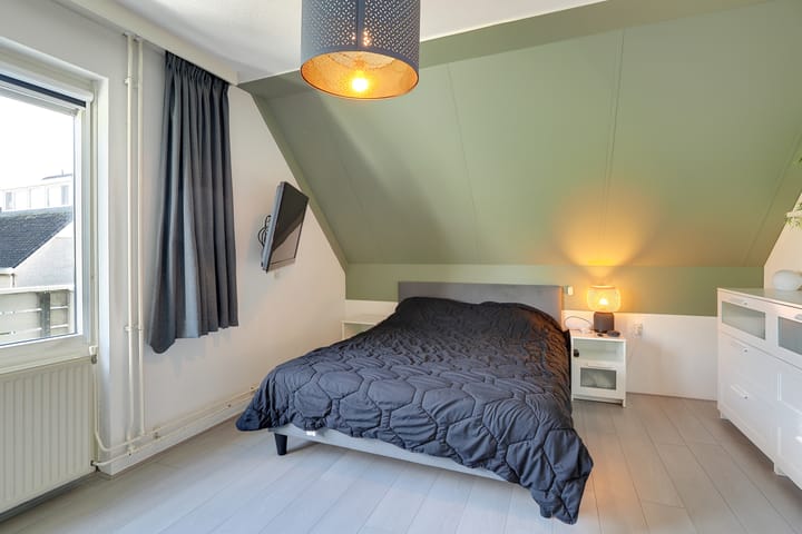 Tussenwoning te koop: Florijn 124, Hoorn