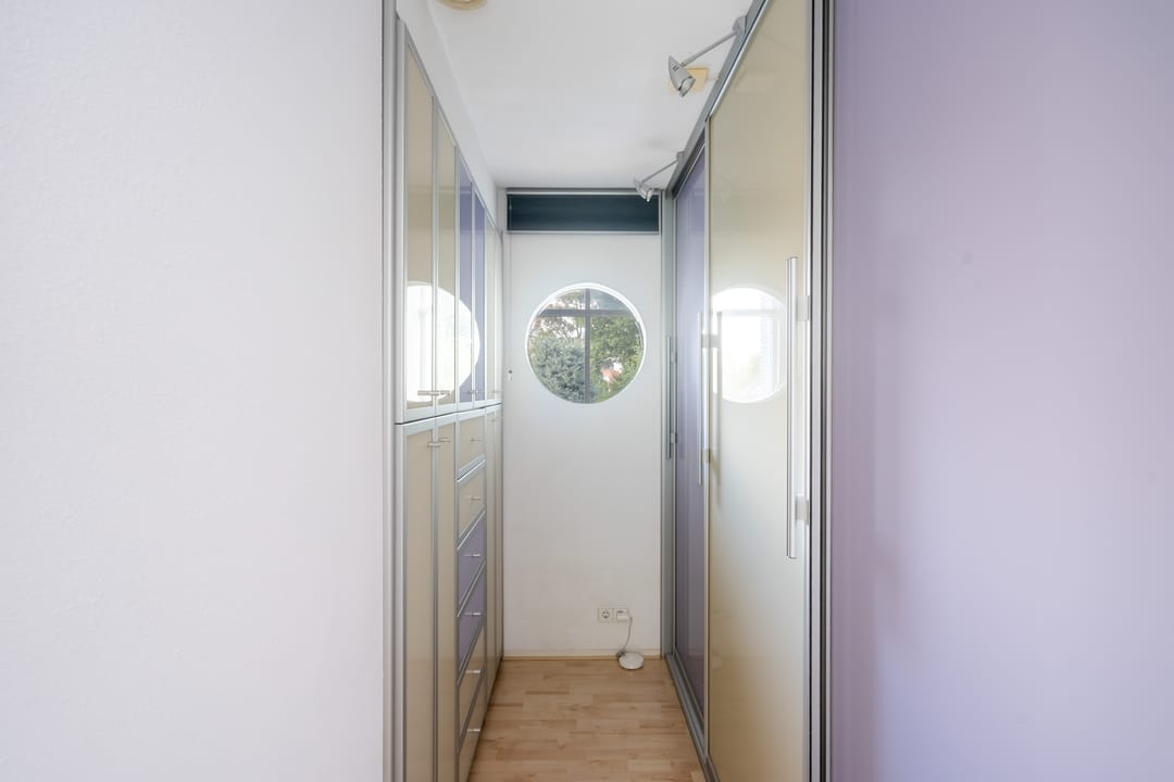 Photo 32 of Bernhardstraat 1