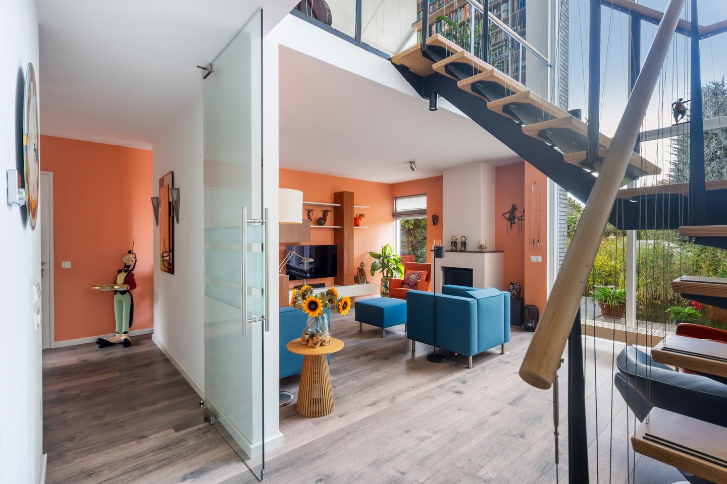 Photo 14 of Bernhardstraat 1
