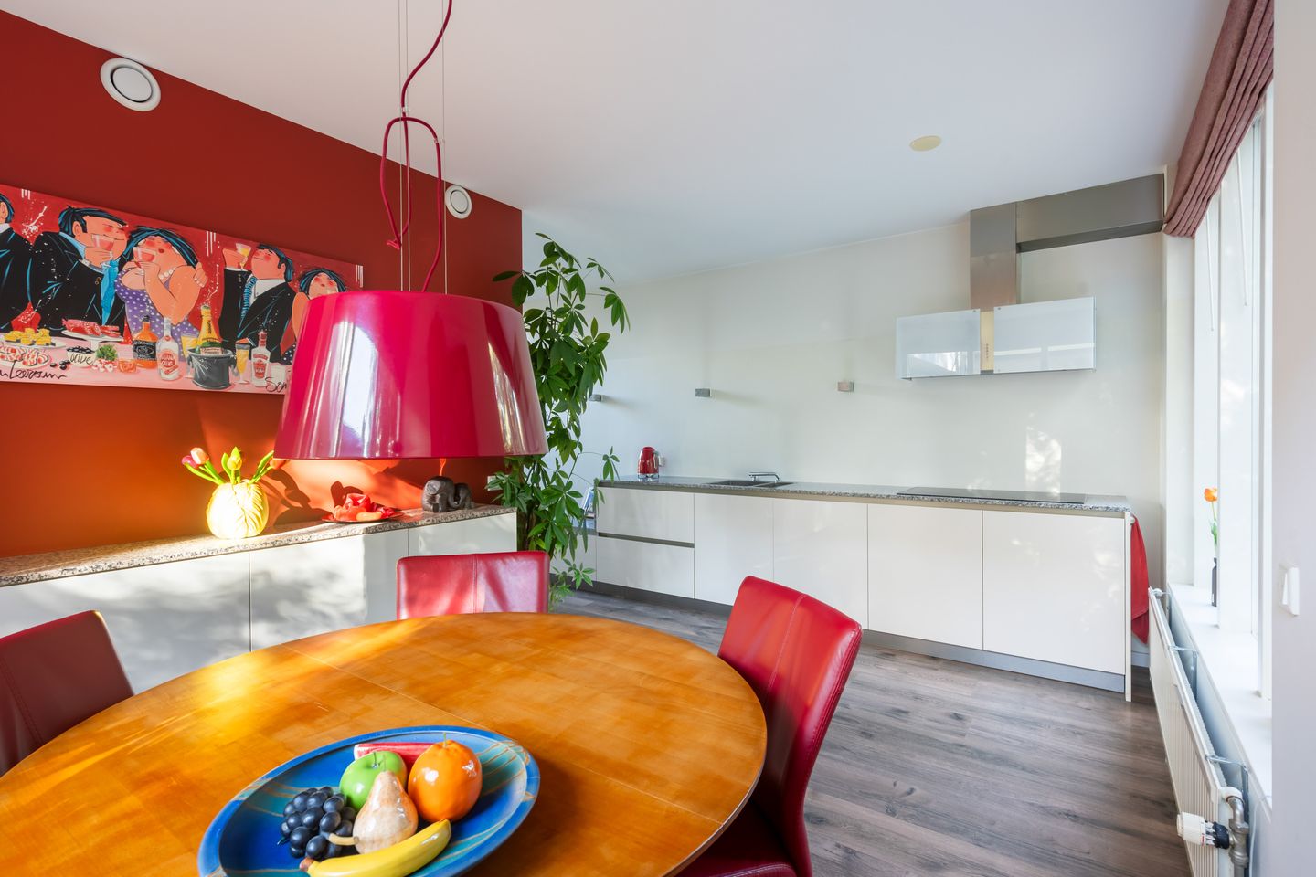 Photo 20 of Bernhardstraat 1