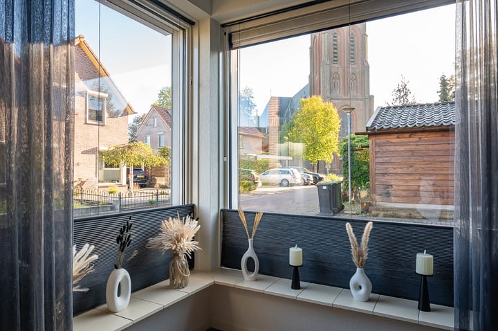 Twee-onder-één-kap te koop: 't Baaken 1, Baak