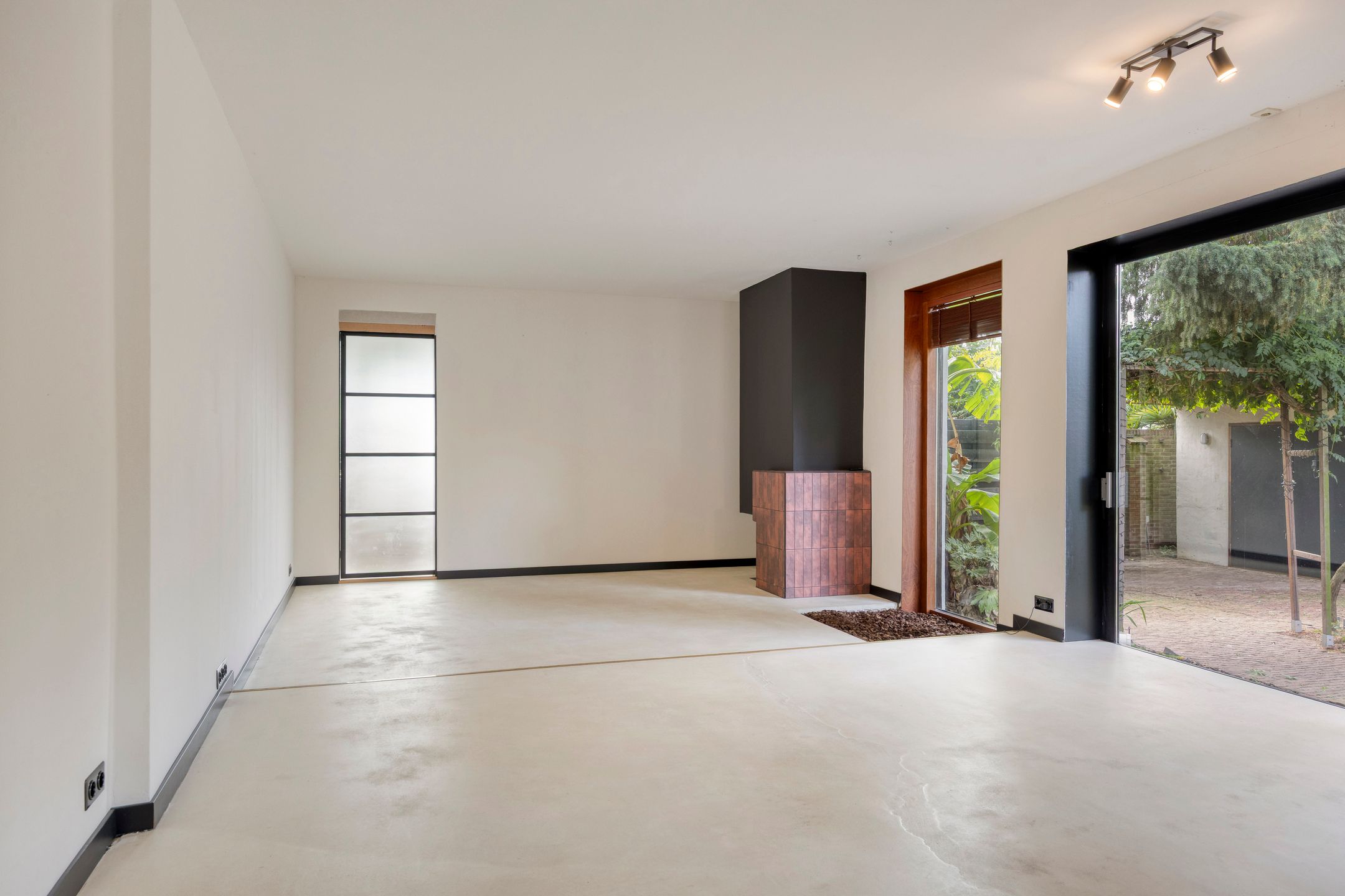 Foto 27 van Spoorstraat 2