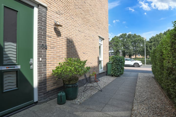 Tussenwoning te koop: Straat van Gibraltar 166, Amersfoort