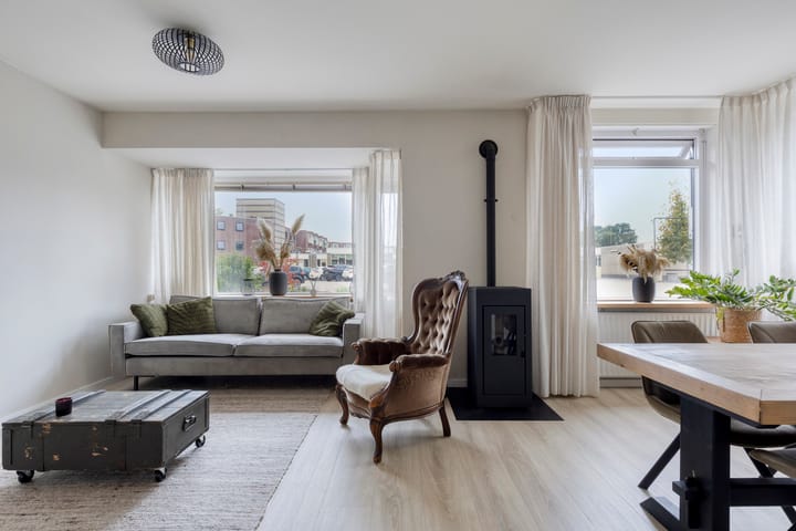 Tussenwoning te koop: Esweg 18, Blijham