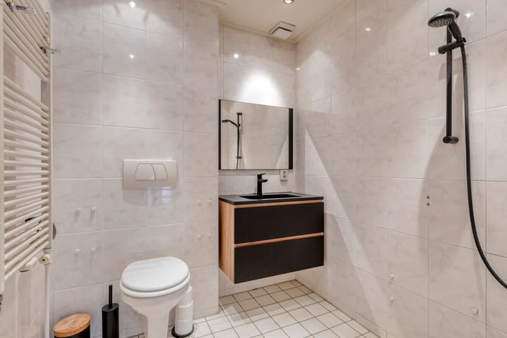 Tussenwoning te koop: Esweg 18, Blijham