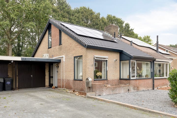 Tussenwoning te koop: Esweg 18, Blijham