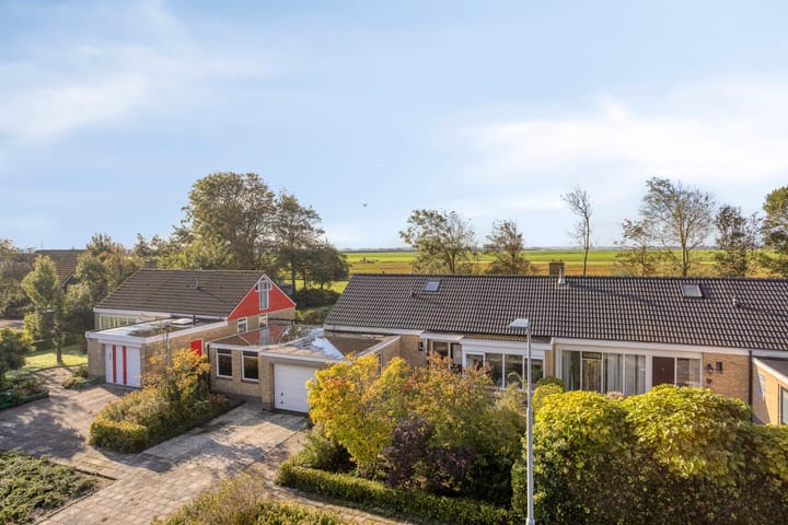 Twee-onder-één-kap te koop: J.A. de Boerstraat 40, Schagerbrug