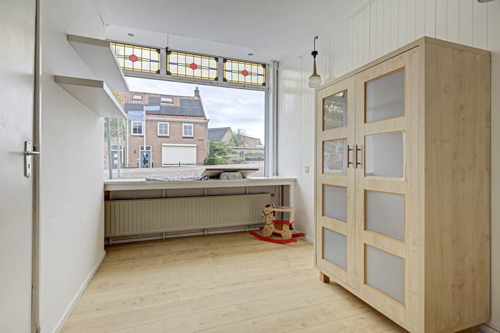 Tussenwoning te koop: Voorstraat 38, Stavenisse