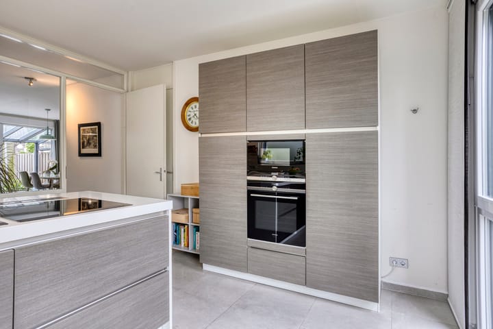 Hoekwoning te koop: Valeriaan 19, Alphen Aan Den Rijn
