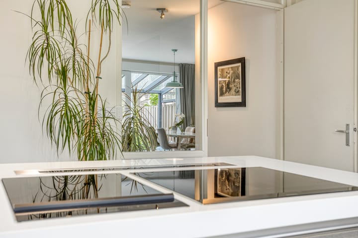 Hoekwoning te koop: Valeriaan 19, Alphen Aan Den Rijn