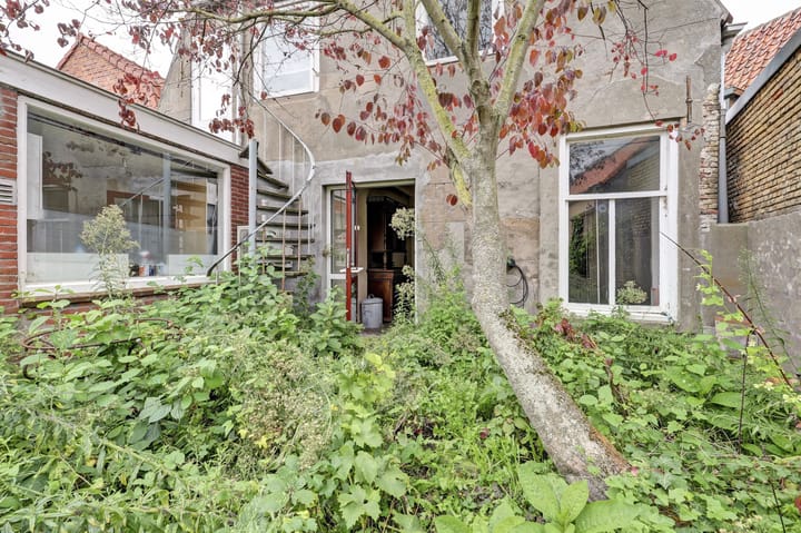 Tussenwoning te koop: Voorstraat 38, Stavenisse