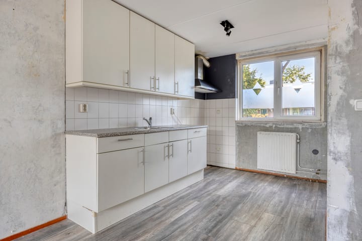 Tussenwoning te koop: Gouvernantelaan 22, De Meern