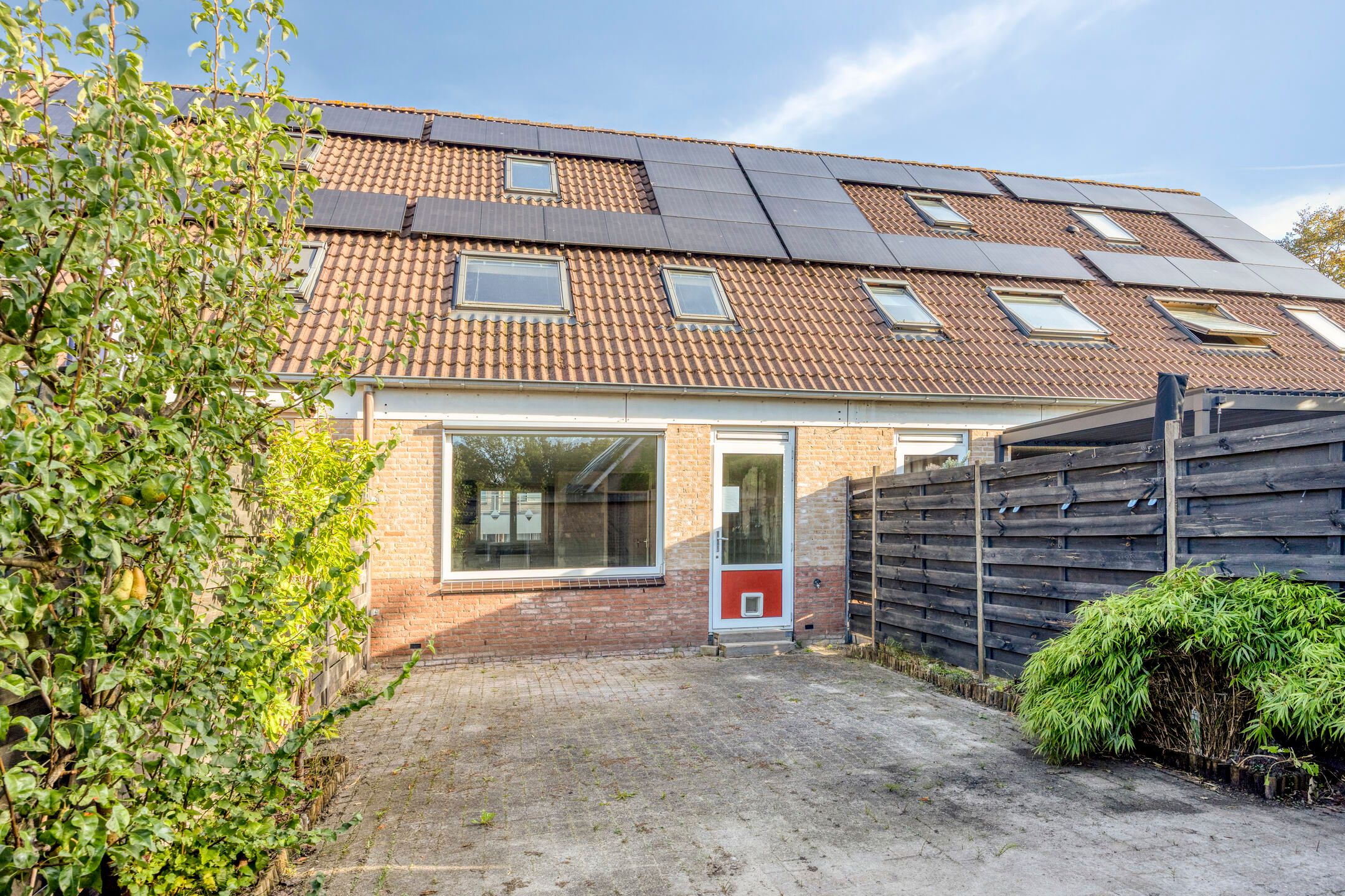 Photo 33 of Gouvernantelaan 22