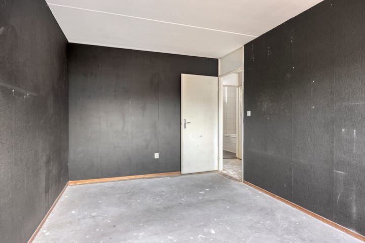 Tussenwoning te koop: Gouvernantelaan 22, De Meern
