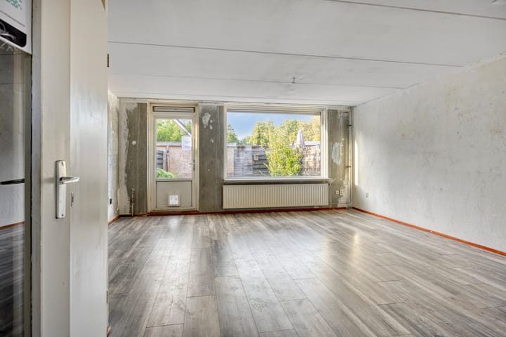 Tussenwoning te koop: Gouvernantelaan 22, De Meern
