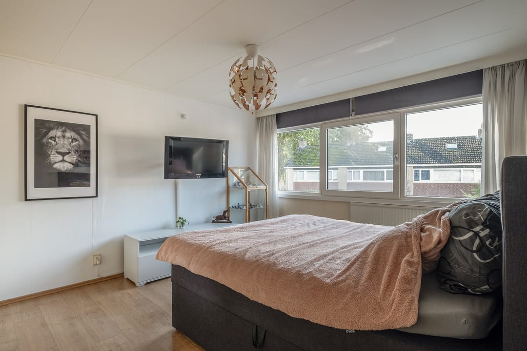 Photo 13 of Wethouder Hassingstraat 48-A