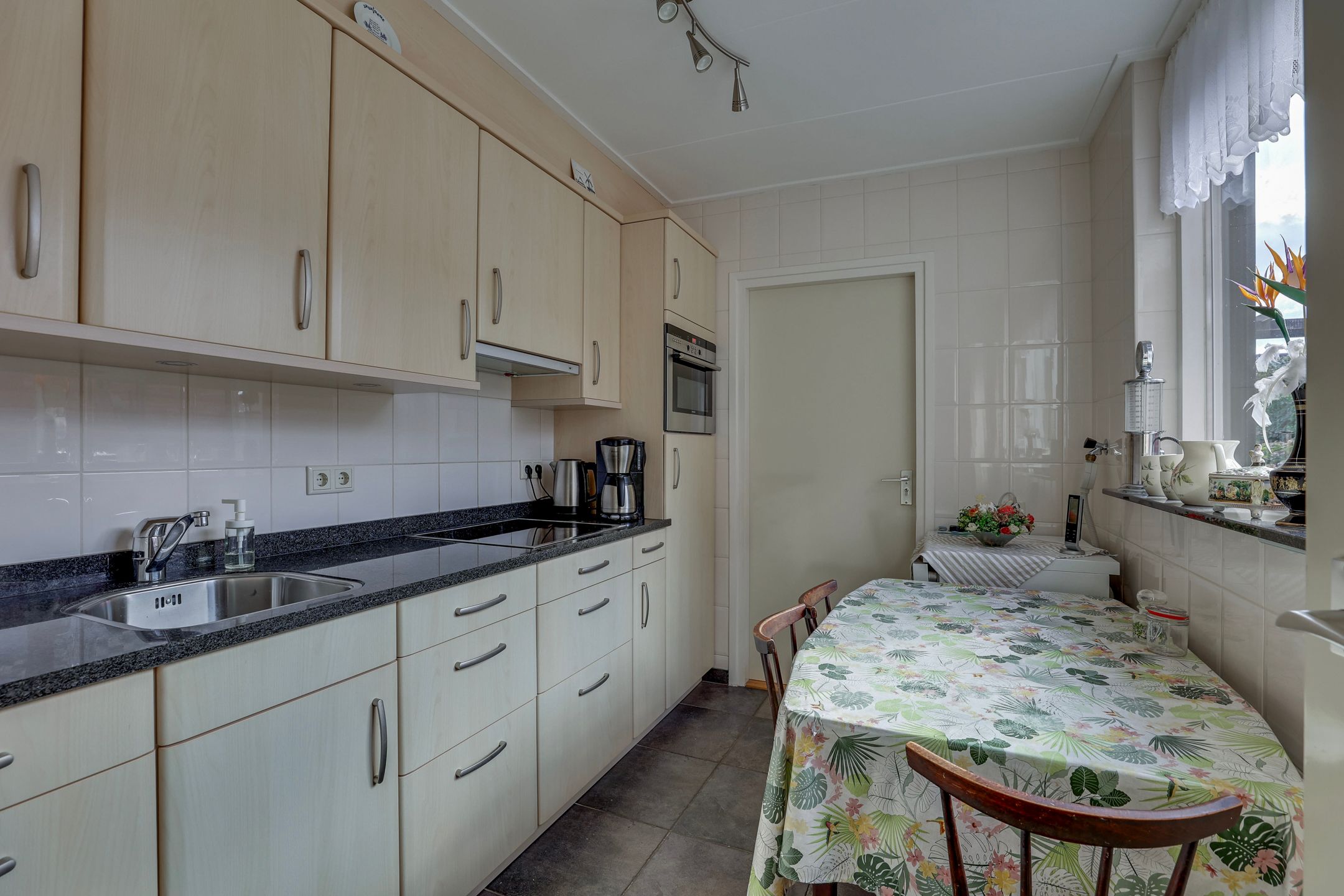 Photo 9 of Dr. C.A.J. Quantstraat 30