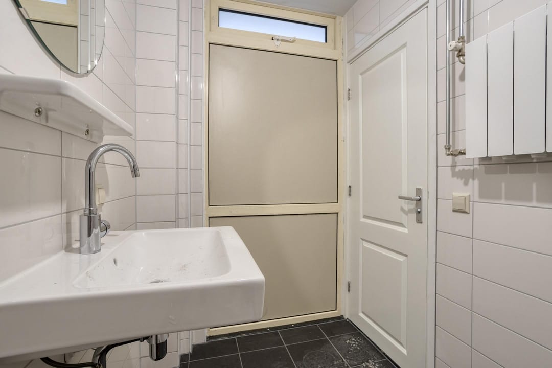 Photo 17 of Schoorlstraat 85