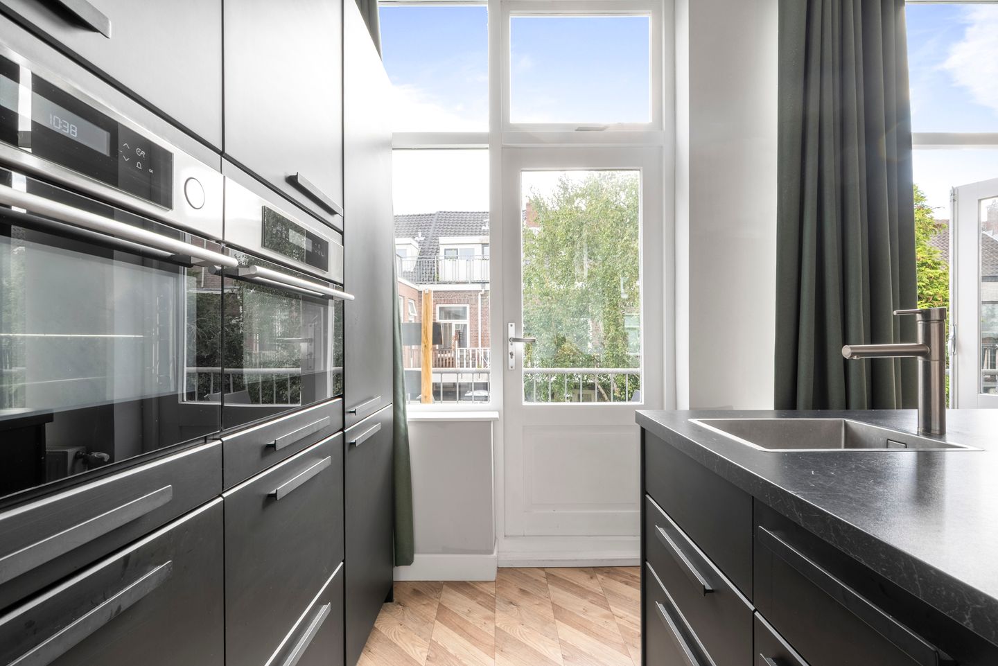 Photo 14 of Berckheydestraat 16-RD