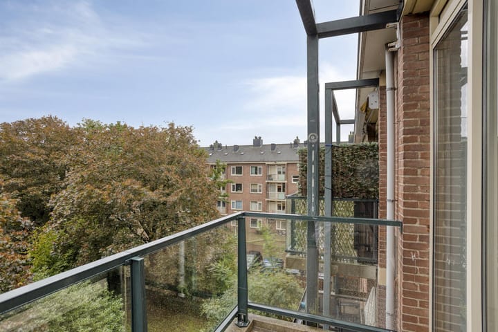 Appartement te koop: Schoorlstraat 85, Amsterdam