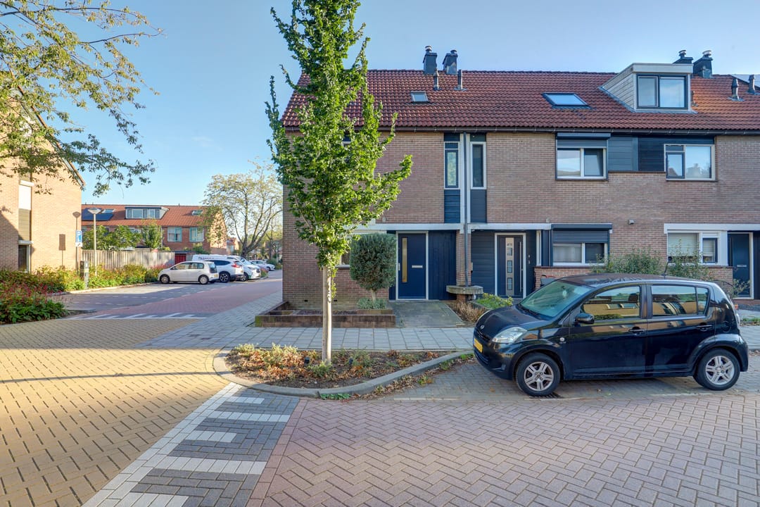 Photo 41 of Diepenbrocklaan 15