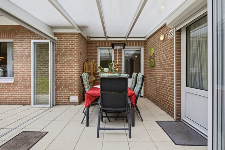 Vrijstaande woning te koop: Putseweg 48, Hoogerheide