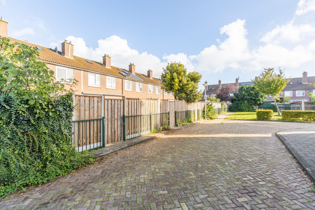 Photo 32 of Bandijkstraat 12