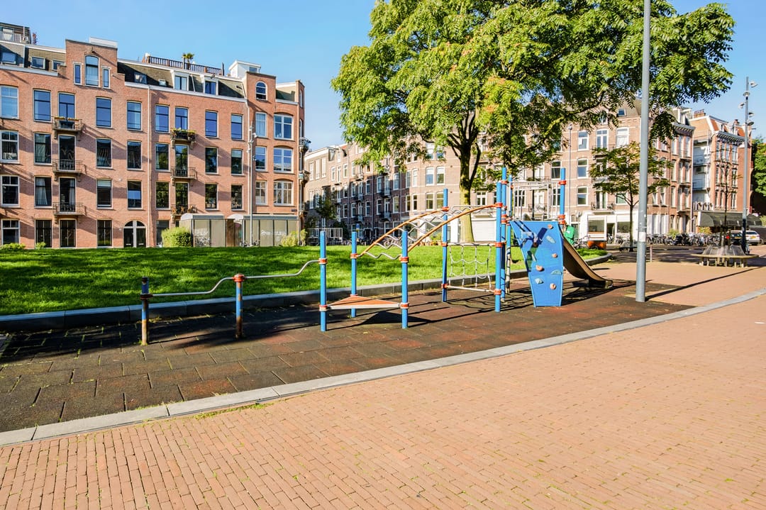 Foto 17 van Brederodestraat 90-2