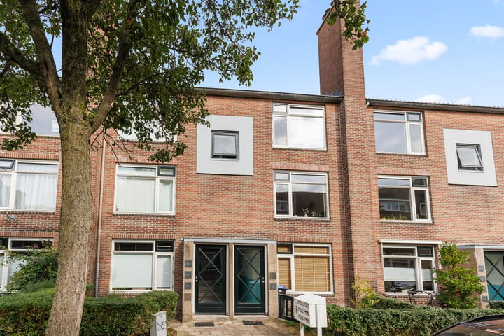Photo 4 of Bakhuizen van den Brinkstraat 11-BS