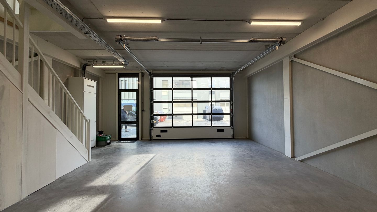 Bekijk foto 3 van Kroonlaan 28