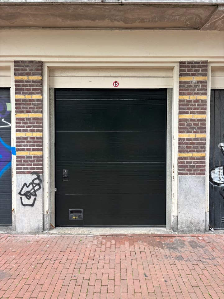 Groenmarktkade 9, Amsterdam