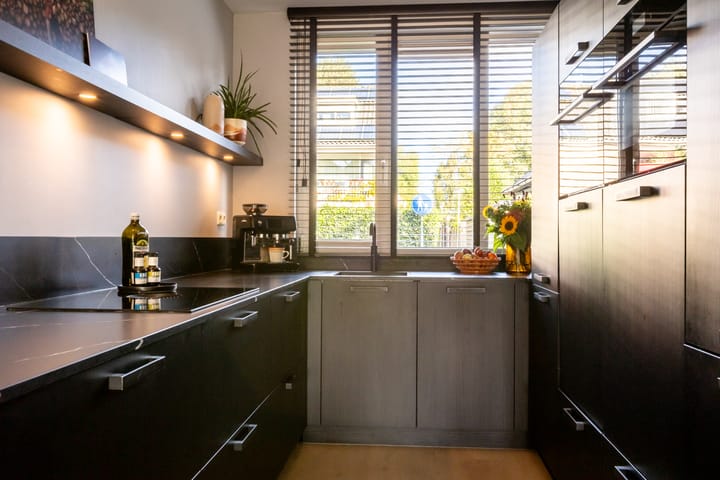Tussenwoning te koop: Lafontainepad 20, Schoonhoven