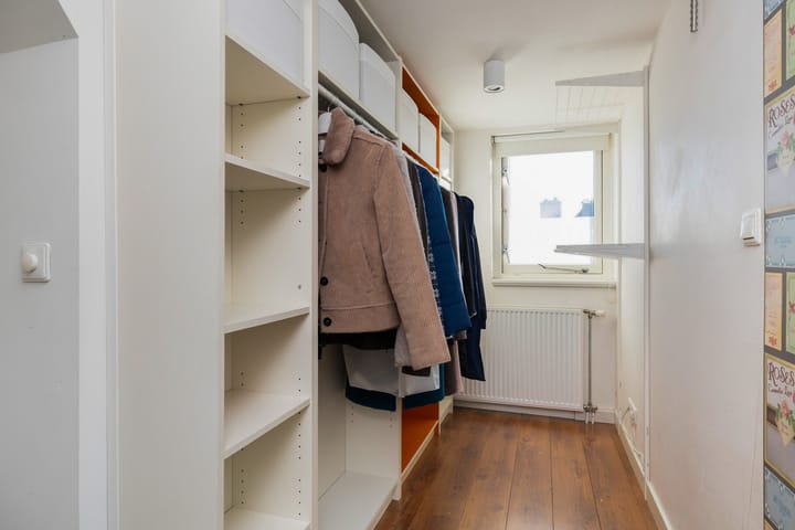 Tussenwoning te koop: Spaarnestraat 26, Amersfoort