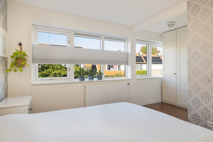 Tussenwoning te koop: Spaarnestraat 26, Amersfoort