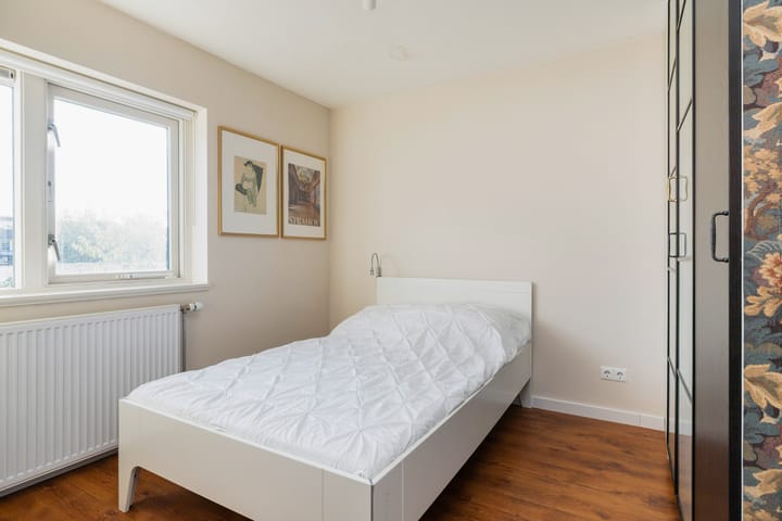 Tussenwoning te koop: Spaarnestraat 26, Amersfoort