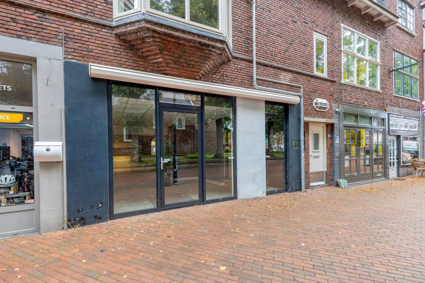 View photo 1 of Kerkstraat 11