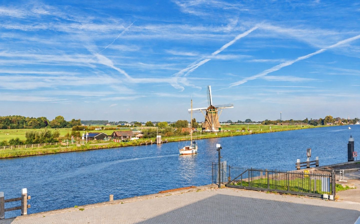 Bekijk foto 2 van Nikkelweg 393
