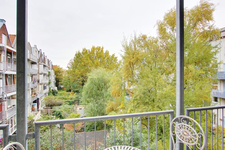 Appartement te huur: Van Oldenbarneveldtplein 13-2, Amsterdam