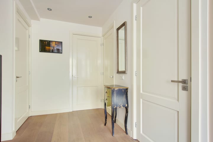 Appartement te huur: Van Oldenbarneveldtplein 13-2, Amsterdam