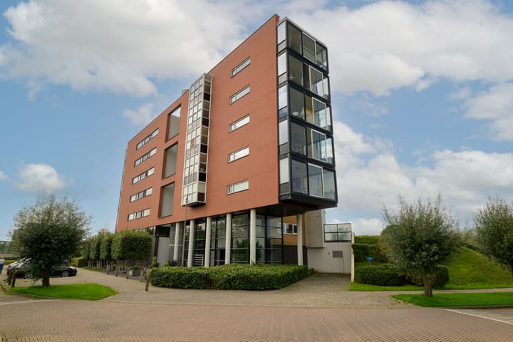 Appartement te koop: Gerrit Rietveldlaan 74, Oegstgeest