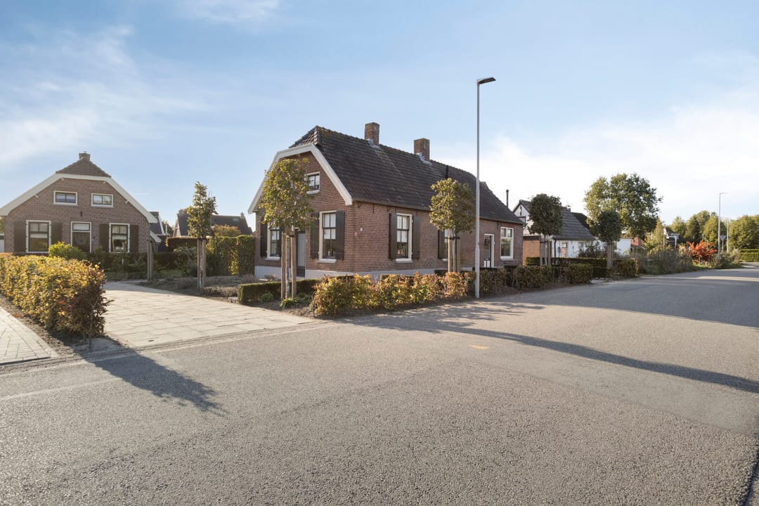 Photo 1 of Nederhemertsekade 11