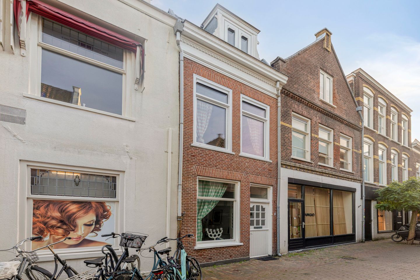 Foto 1 van Nieuwstraat 1