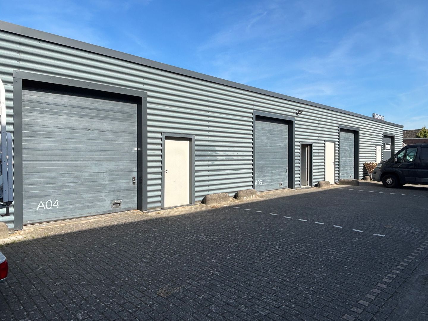 Bekijk foto 1 van Kalimantanstraat 14
