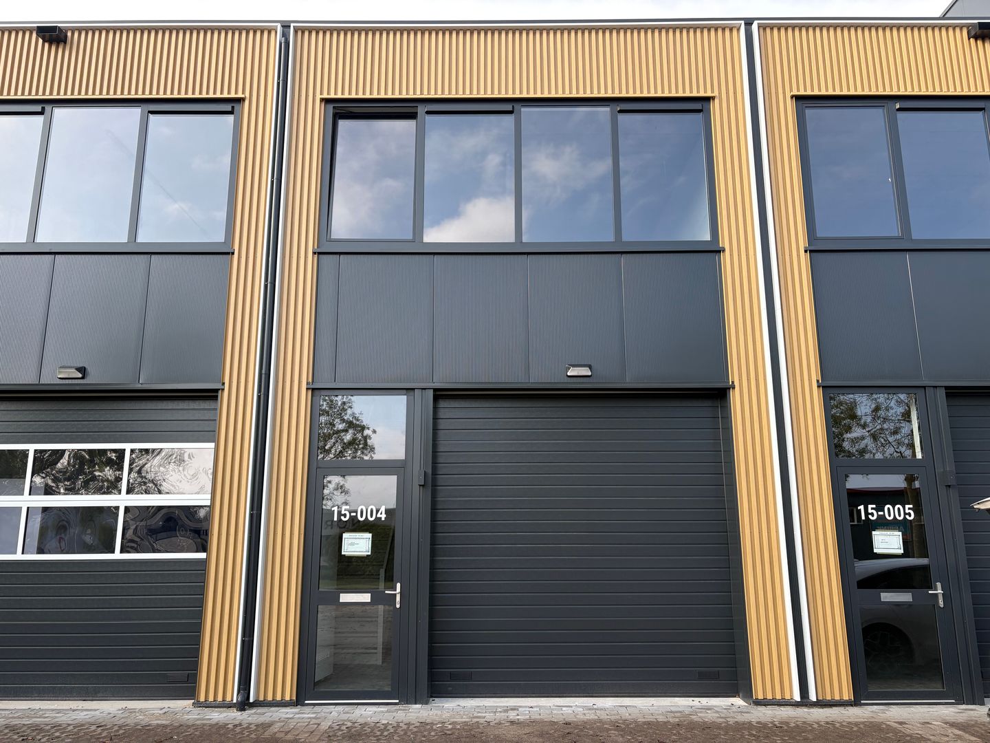 View photo 1 of Benjamin Franklinstraat 15-004