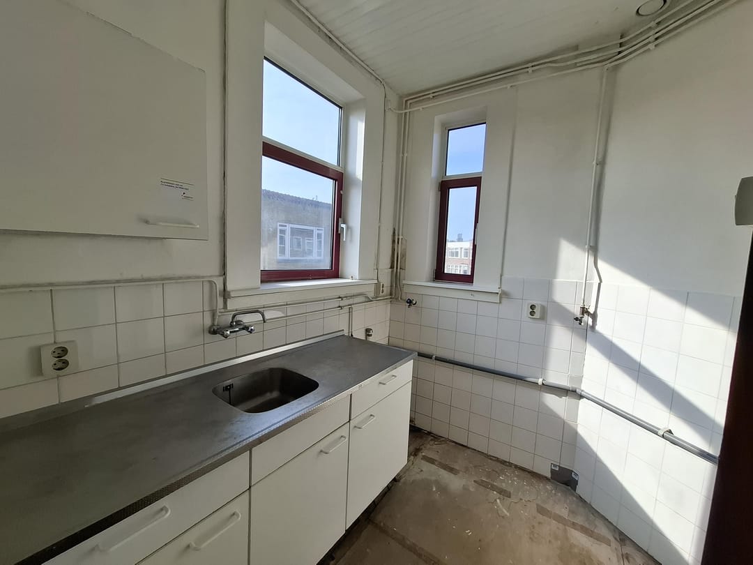 Photo 11 of Willem Buytewechstraat 196-A03