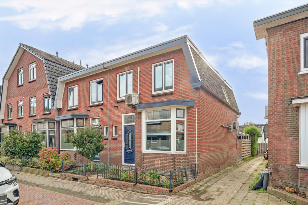 Foto 1 van Bloemstraat 29