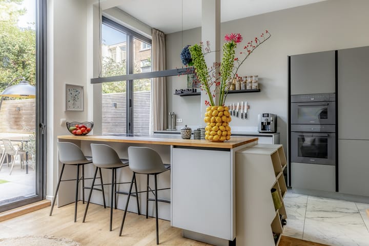 Tussenwoning te koop: Coornhertstraat 2, Haarlem
