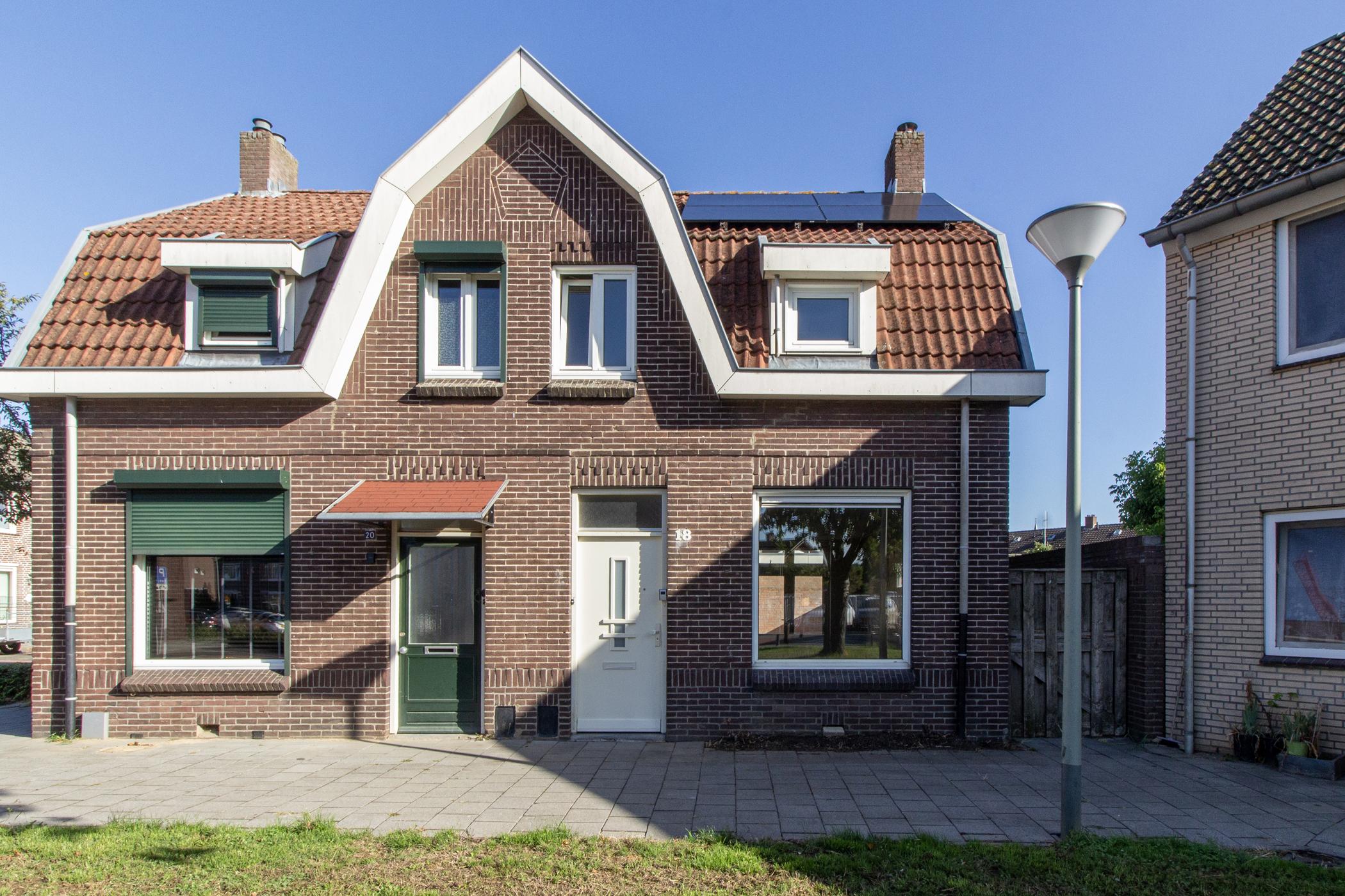 Prins Bernhardstraat 18 