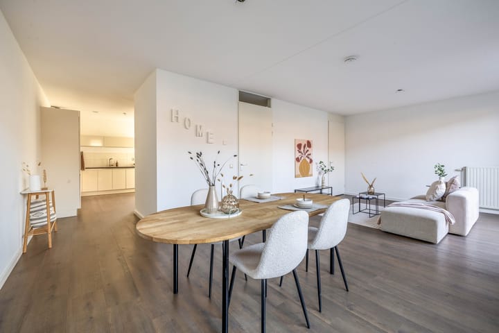 Tussenwoning te koop: Burgerwaard 55, Arnhem