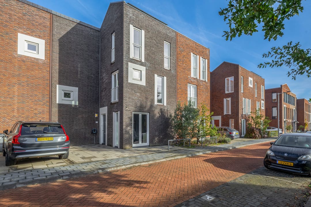 Photo 38 of Burgerwaard 55